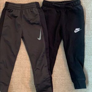 2 pairs Nike pants